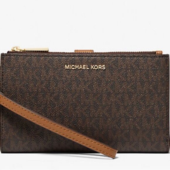 Spring SALE 🌷🌺🌸Michael Kors Adele Logo Smartphone NWOT - Picture 1 of 7